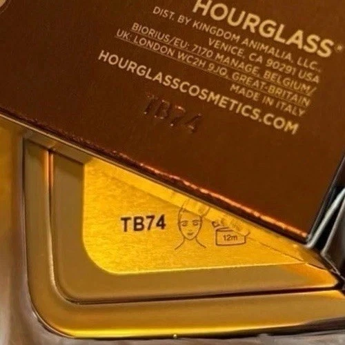 Bronceador claro bronce radiante HOURGLASS - Paleta TAMAÑO COMPLETO LOTE NUEVO🎁GWP! Foto 4 de 4