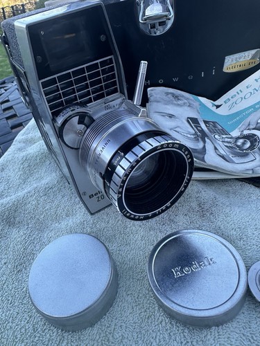 Bell & Howell Electric Eye Perpetua Black 8mm Directors Edition Movie Camera - Picture 3 of 19