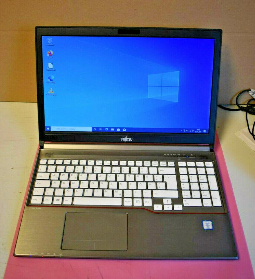 Fujitsu Lifebook E756 15,6" Intel Core i7 6. Gen 8GB RAM 256GB SSD Windows 7 PRO - Bild 2 von 4