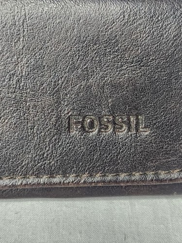 Fossil Triangular Shaped Eyeglass Case Magnetic Closure Dark Brown - Picture 2 of 9