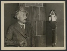 1929 Albert Einstein, "Iconic Scientist Celebrates Thomas Edison" Vintage Photo