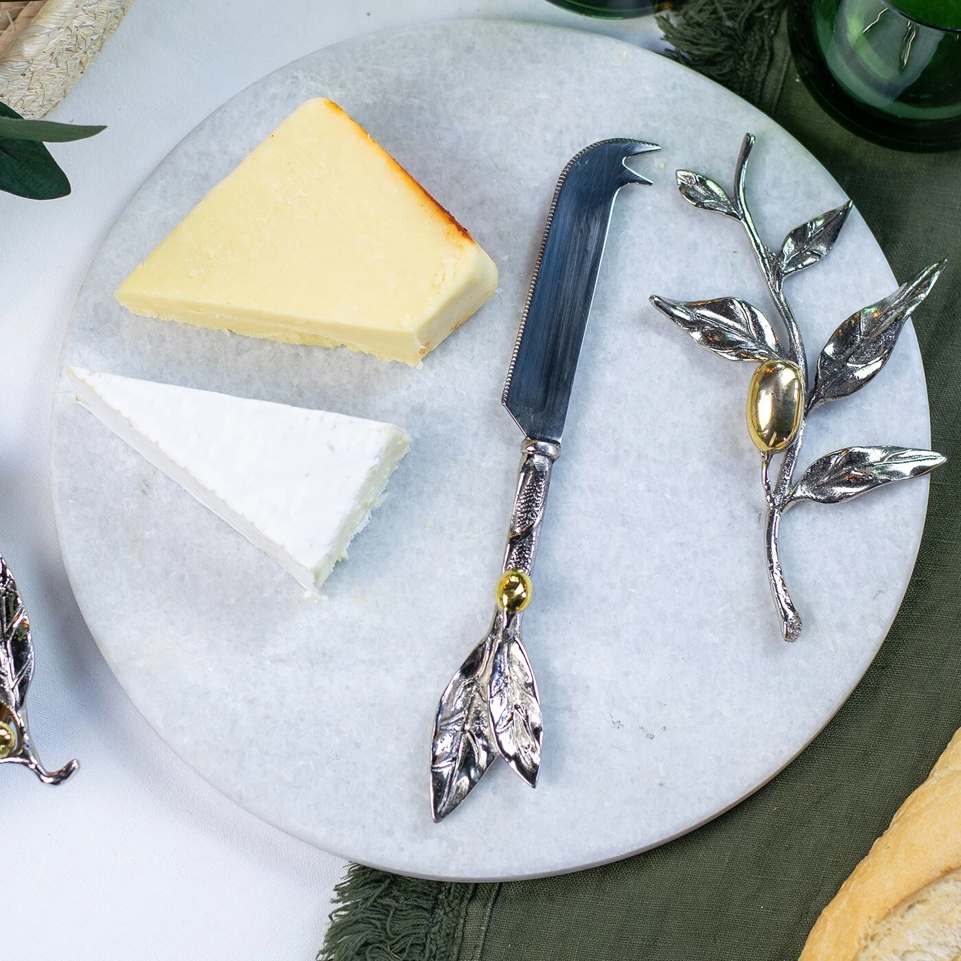 Culinary Concepts Olive Marble Cheeseboard with Knife