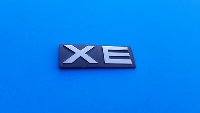 06 07 08 09 10 SATURN AURA VUE ASTRA XE REAR TRUNK EMBLEM LOGO BADGE OEM A19