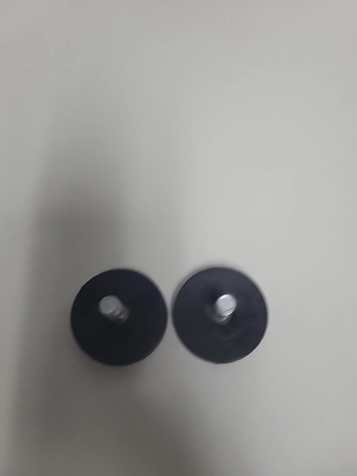 Freemotion F5.6 Elliptical Leveling Feet (117D) - Image 2 of 3