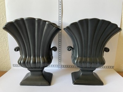 2 x SHORTER & SONS schwarze Urne Doppelhand 50er Jahre Gothic Vintage Modernist Vase