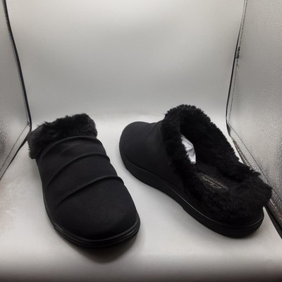 Clarks Breeze Willow Clogs Women's 10W Black Faux Fur A139