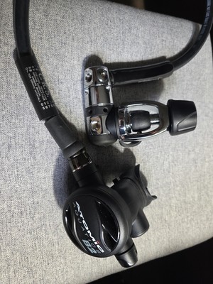 ATOMIC AQUATICS B2+ YOKE + BLACK EDITION - FREE SHIPPING!!