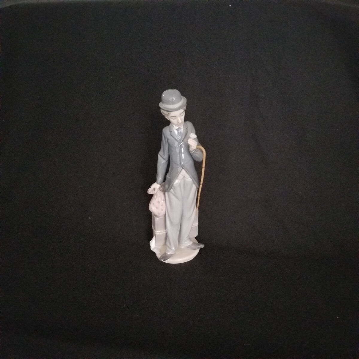 早割航空券 Lladro リヤドロ