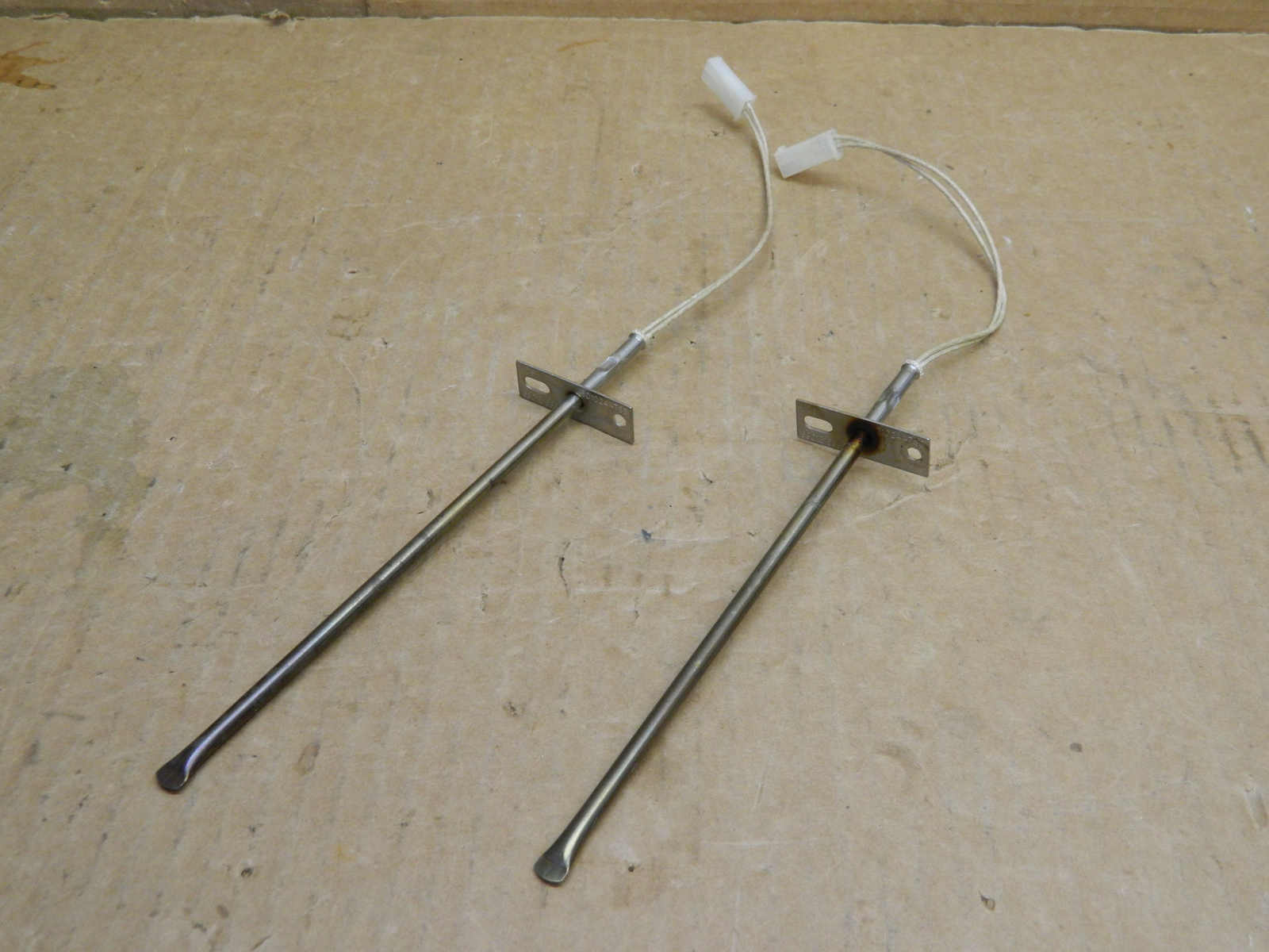 Whirlpool Double Oven Temperature Sensor 7430P044-60 Lot of 2-image