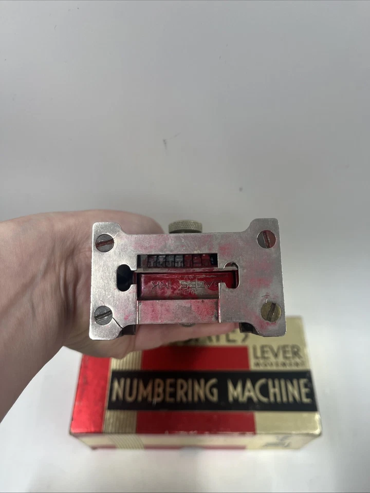 Vintage Bates Numbering Machine 7 Lever Movement, With Instructions - Image 4 of 4