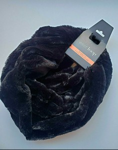 WEST LOOP Womens Black Faux Fur Infinity Scarf Winter Accessory NEW 49022205956 | eBay