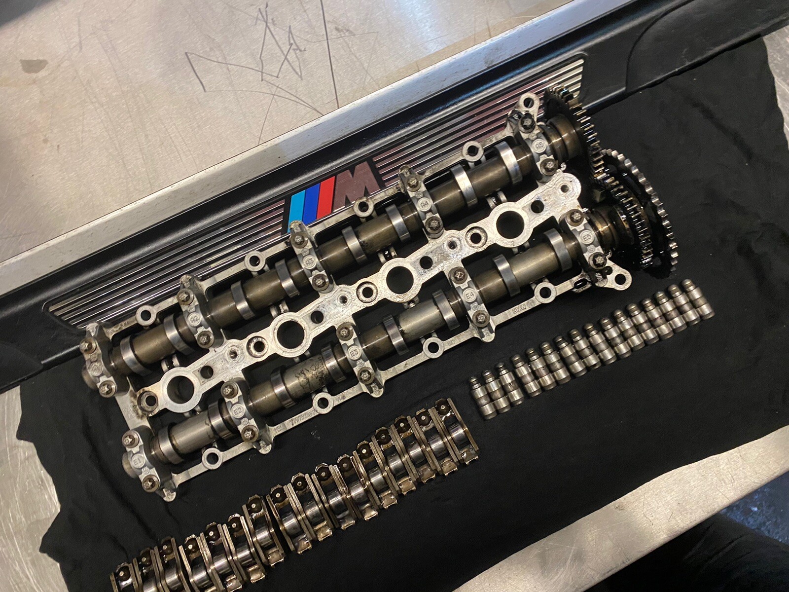 Mini / BMW R60 1 3 5 SERIES F10 N47 DIESEL CAMSHAFTS Carrier Rocker