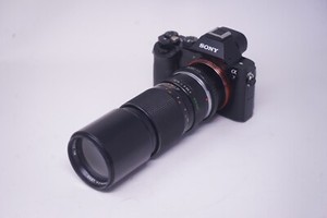 SONY E MOUNT ADAPTED 200MM Yashica f/4 TELEPHOTO LENS ALL A7 NEX,A6000