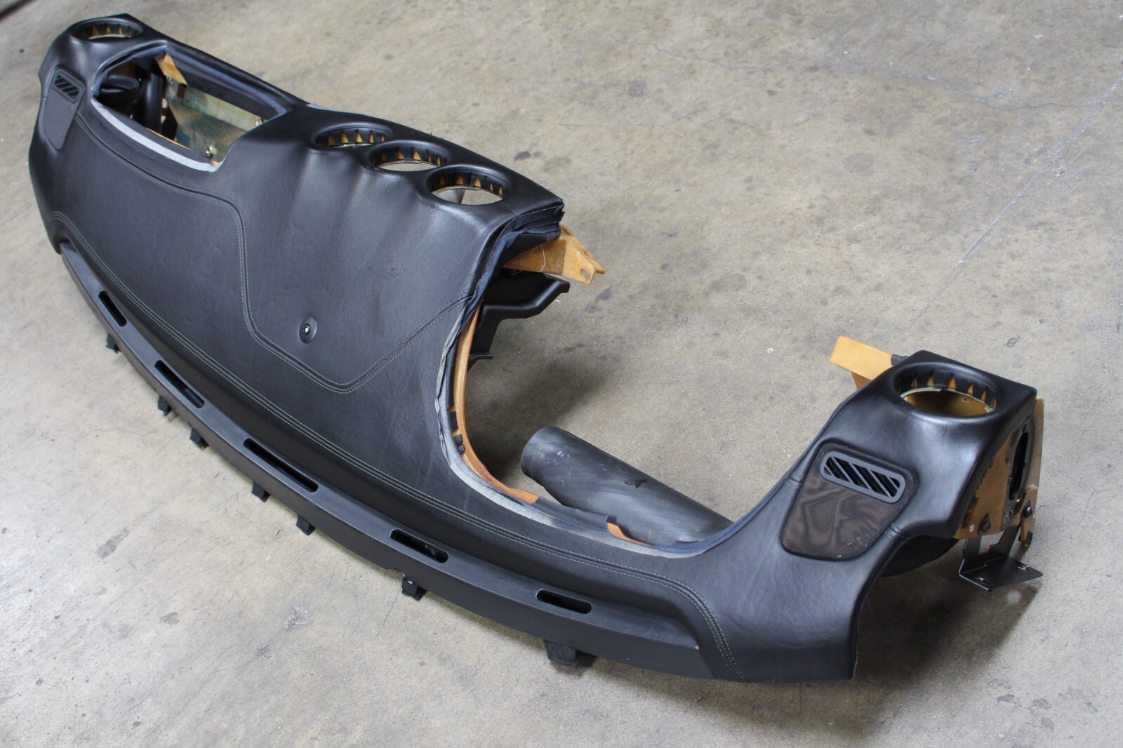 Ferrari 456, Dashboard, Chipped/Scuffed, Used, P/N 65289402