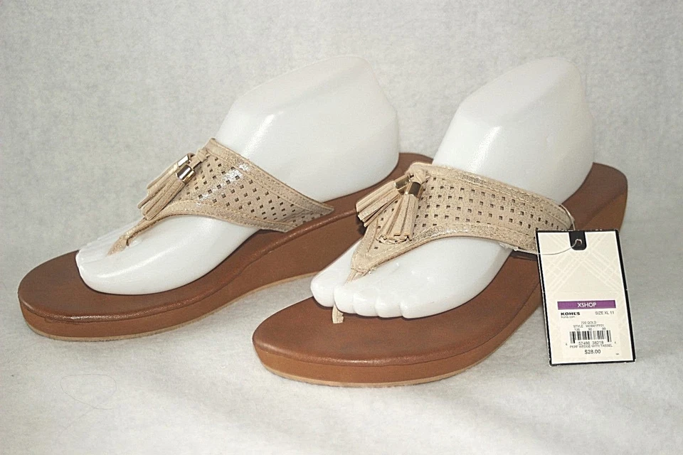 Sandalias de Tanga DANA BUCHMAN NUEVAS CON ETIQUETAS Cuña Borla Dorada Suave Talla 11)) NUEVAS ((( Foto 4 de 4