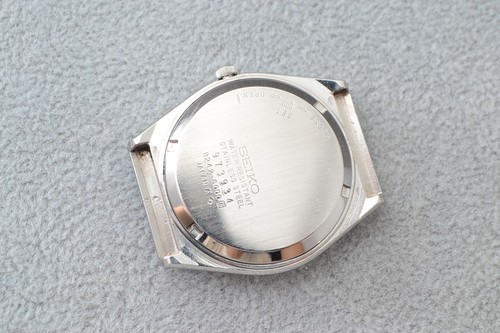 Vintage Seiko LORD Quartz 8242-6000 Purple / OH, Serviced - Picture 10 of 14