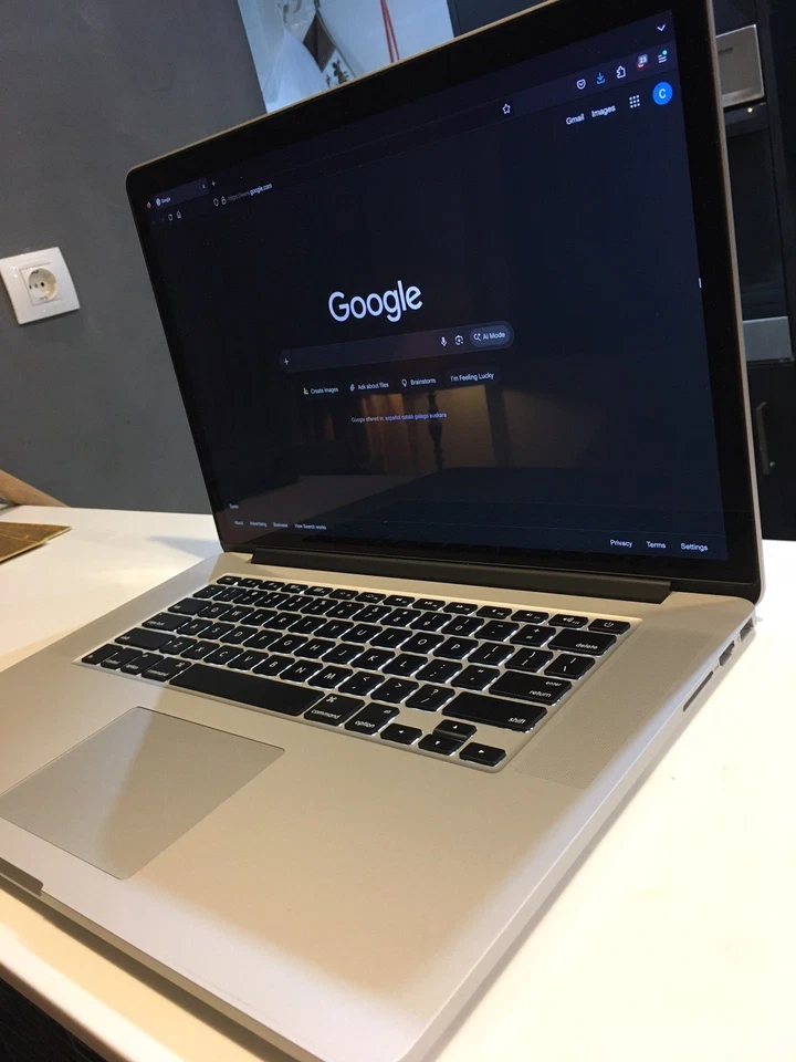 Apple MacBook Pro 15" 2014 · i7 · 16GB · 2TB, foto 3 de 5