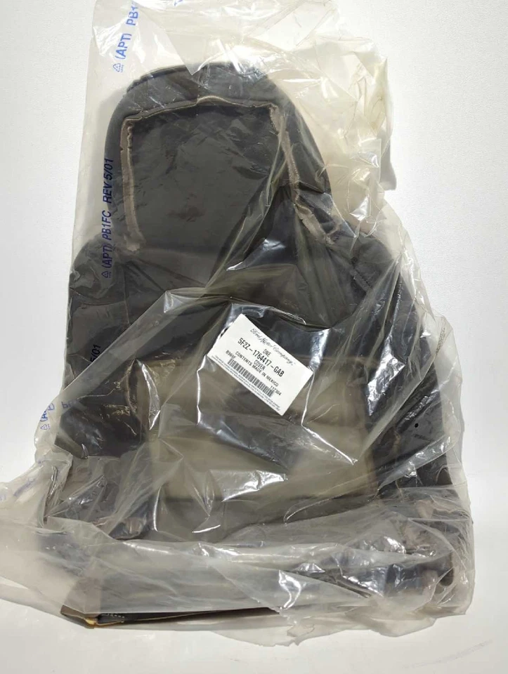 Новый оригинальный производитель подлинный Ford LH передний верхний тканевый чехол на сиденье 2004-2007 Freestar Pebble  - Изображение 4 из 4