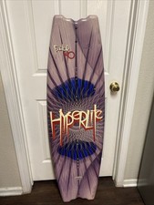 Hyperlite Factor 140 wakeboard