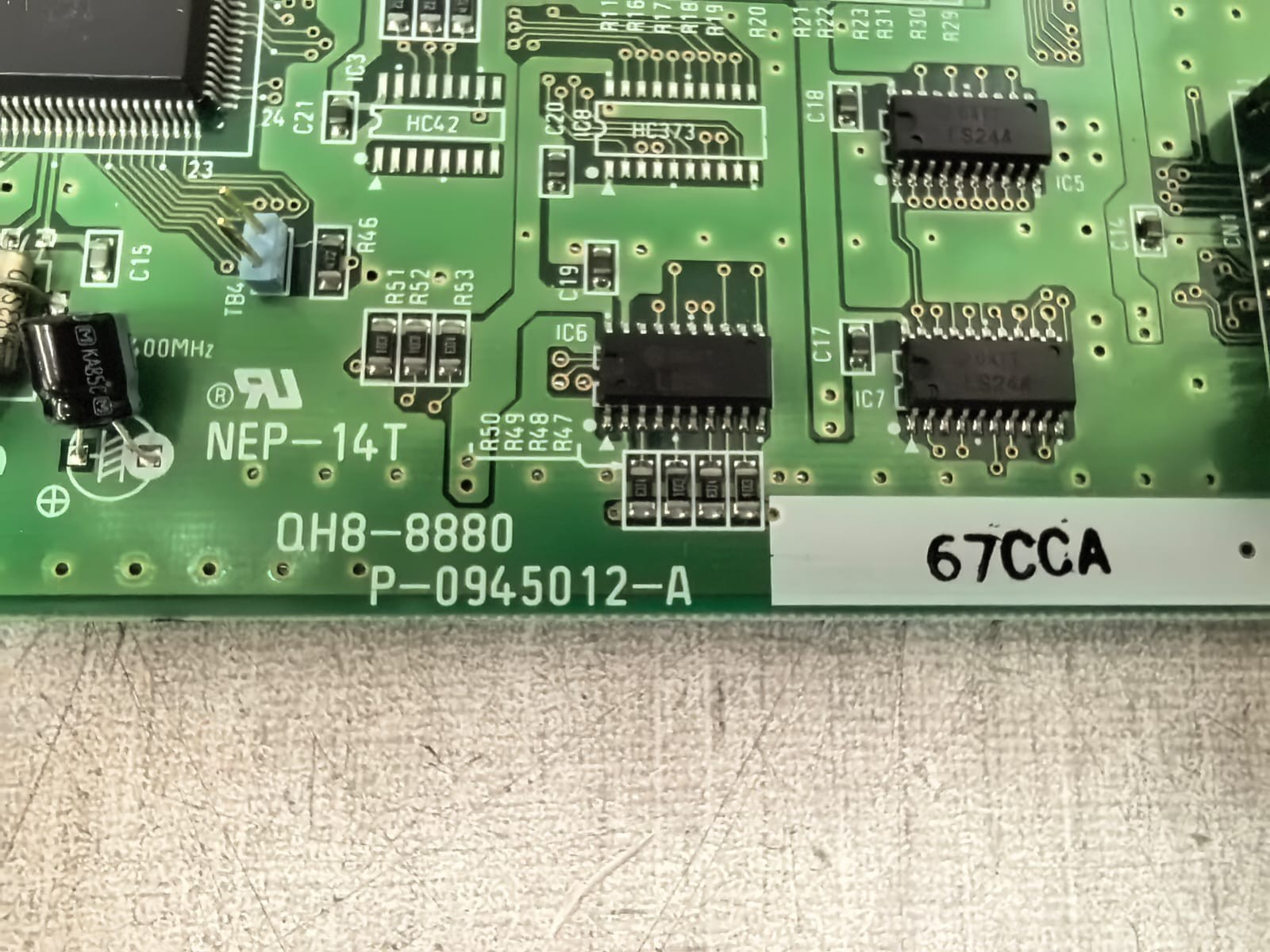 NEP-14T QH8-8880 P-0945012-A 67CCA NEP-14T QH8-8880 P-0945012-A 67CCA INDUSTRIAL CONTROL INTERFACE BOARD 8