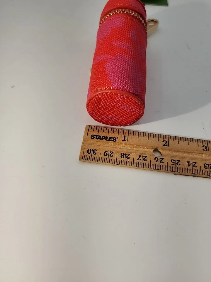 NUEVO CON ETIQUETAS Lona Kate Spade Target Rojo Rosa Floral Lápiz Labial Bolso Dije Foto 4 de 4