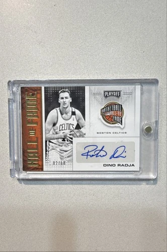 2020-21 Panini Chronicles - Hall of Fame Autographs Dino Radja #HOF-DRA Gold /10