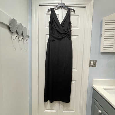 DKNY Women s V Neck Sleeveless Maxi  Long Dress 8 Black Knotted Waist Lined Slit