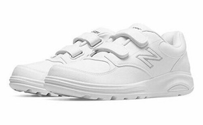 MW674 Hook and Loop Walking Shoes 