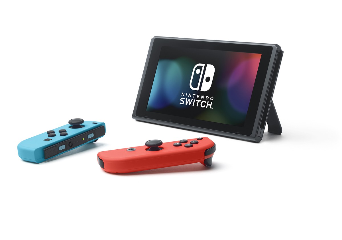 NEW Nintendo Switch Blue & Red Joy-Cons + 12 Month Membership +