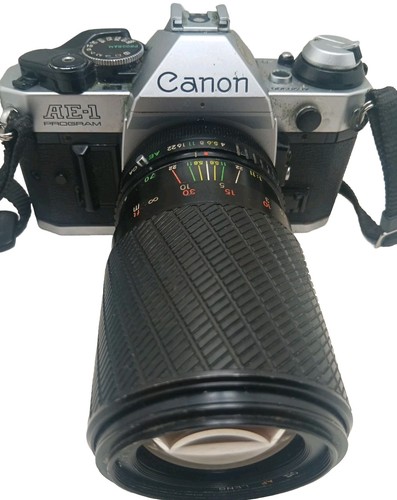Vintage Canon AE-1 35mm SLR Film Camera With Upgraded Lens 70-210 MM 885154