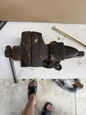 Tornillo de banco vintage base giratoria con yunque se abre 3” 3,5” mandíbula ancha EE. UU.