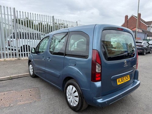 2015 Peugeot Partner Tepee 1.6 BlueHDi 100 Active 5dr ETG MPV Diesel Automatic - Picture 18 of 18