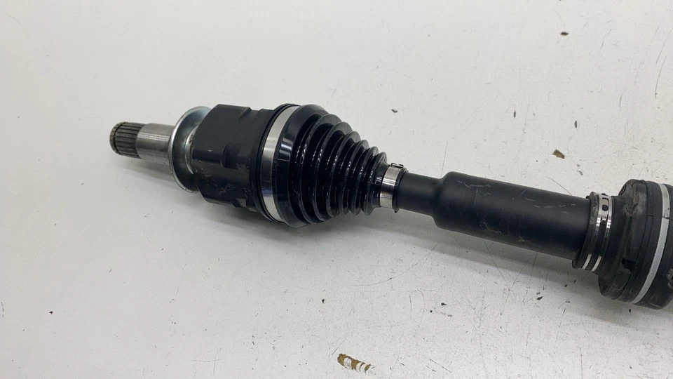 ⭕ 2023 2024 Toyota Prius Front Passenger Side CV Axle Shaft Halfshaft Right FWD Foto 4 de 4