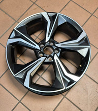 1x original Audi A1 S1 GBA GBH 18 Zoll Alufelge 82A601025AE