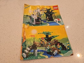 LEGO Castle: Forestmen's Crossing (6071) 99% Complete
