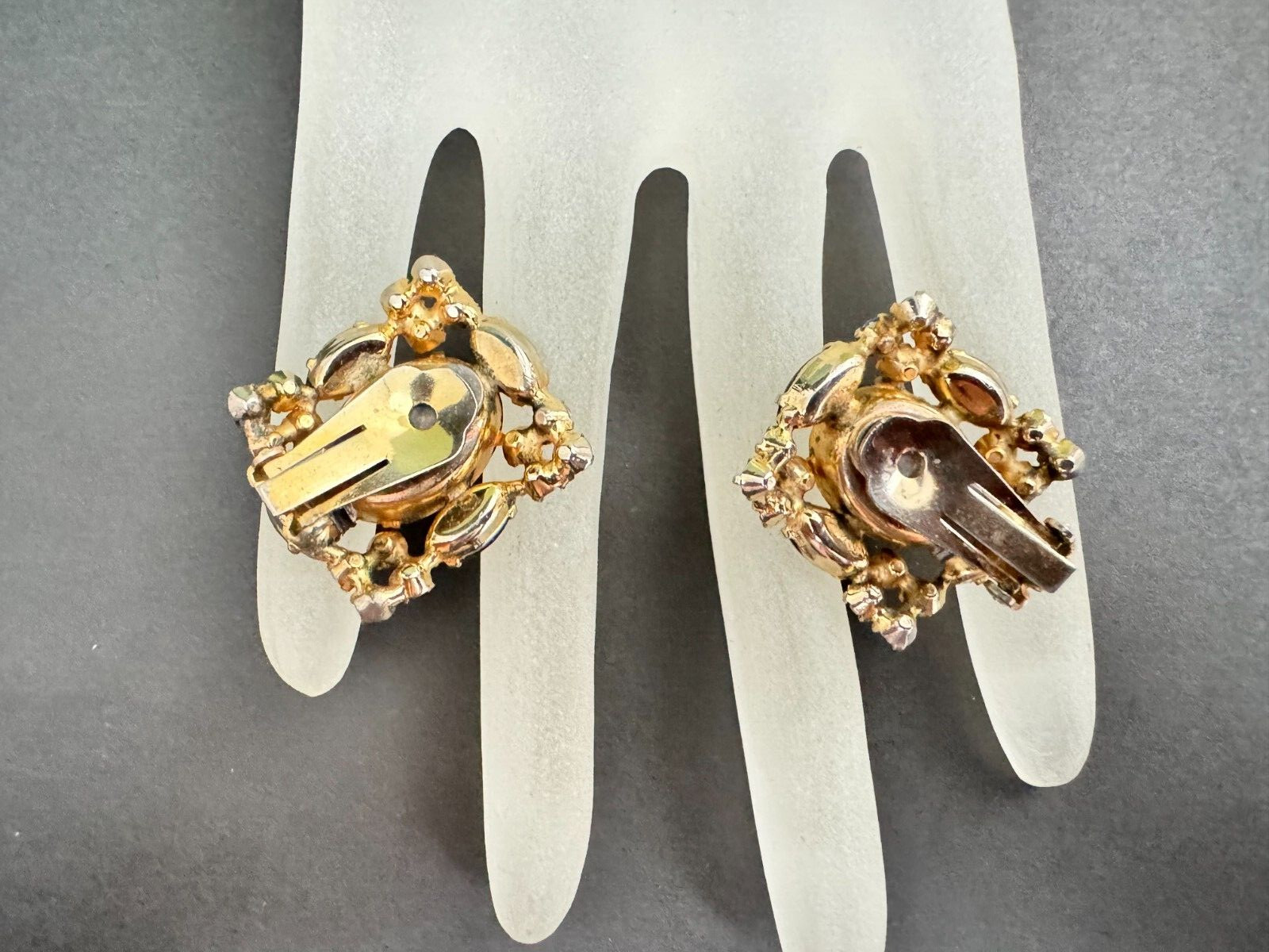 VTG Unsigned Hobe Ruby Red Blue Navette Cabochon … - image 4