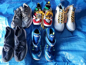 wholesale nike shoe lots
