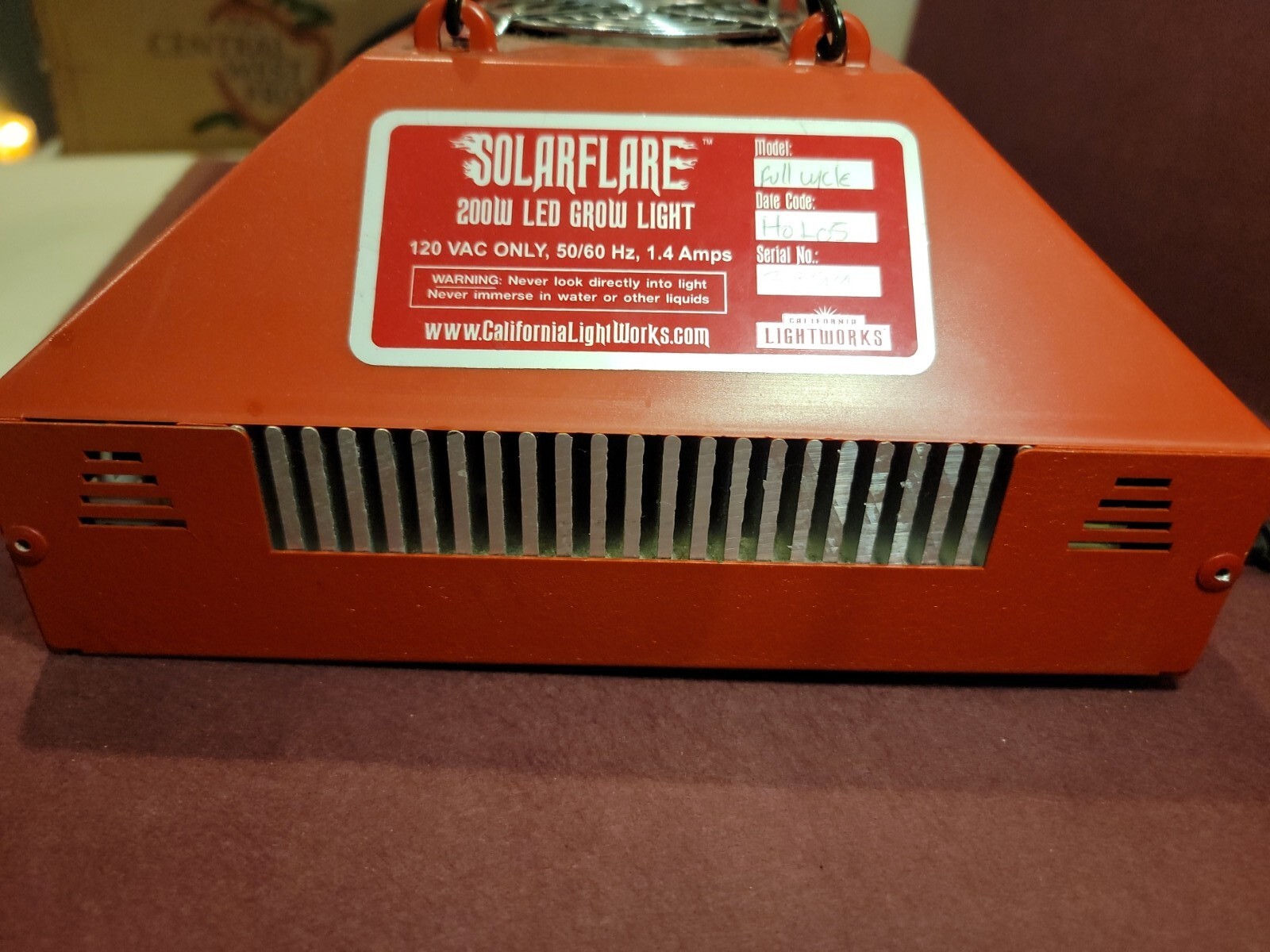 California Lightworks Solarflare 200W LED Grow Light used condition!