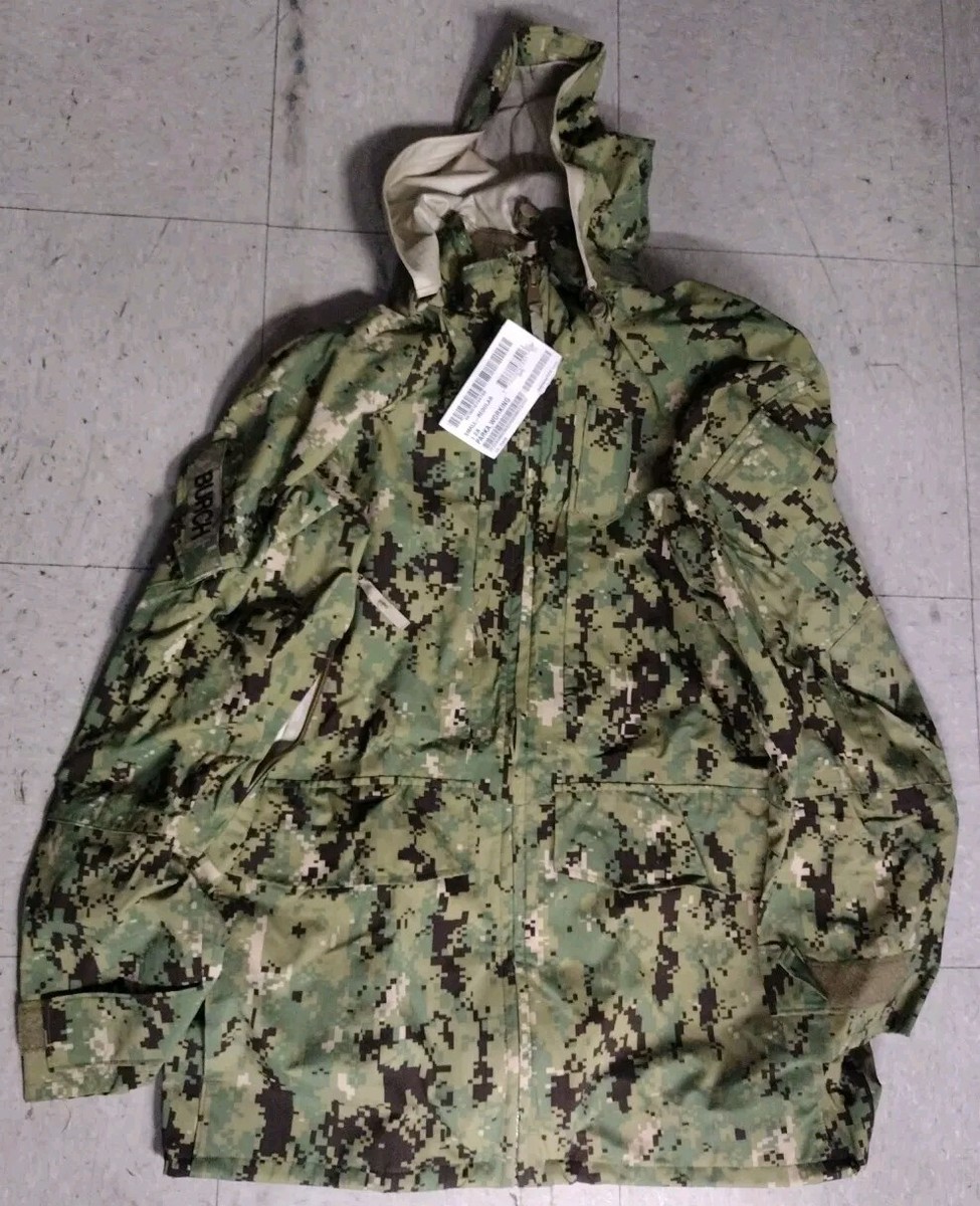US NAVY放出品　PARKA WORKING Type III ゴアテックス US NAVY PARKA GORE-TEX JACKET CAMO NWU GREEN TYPE III NSN