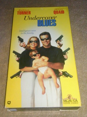 Undercover Blues VHS Tested Dennis Quaid Kathleen Turner Tom