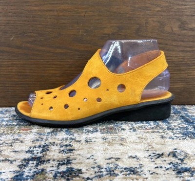 Arche Shoes Slingback Sandal Womens 37 /6 Yellow Nubuck Leather Cutout Wedge LN