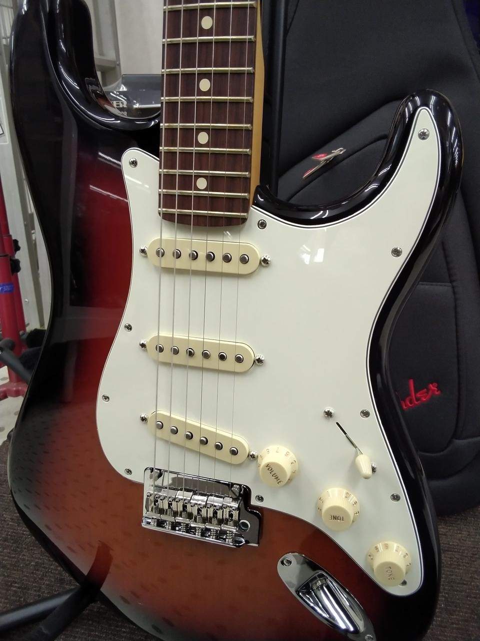 FENDER Electric Guitar PLAYER II STRAT RW 3TS