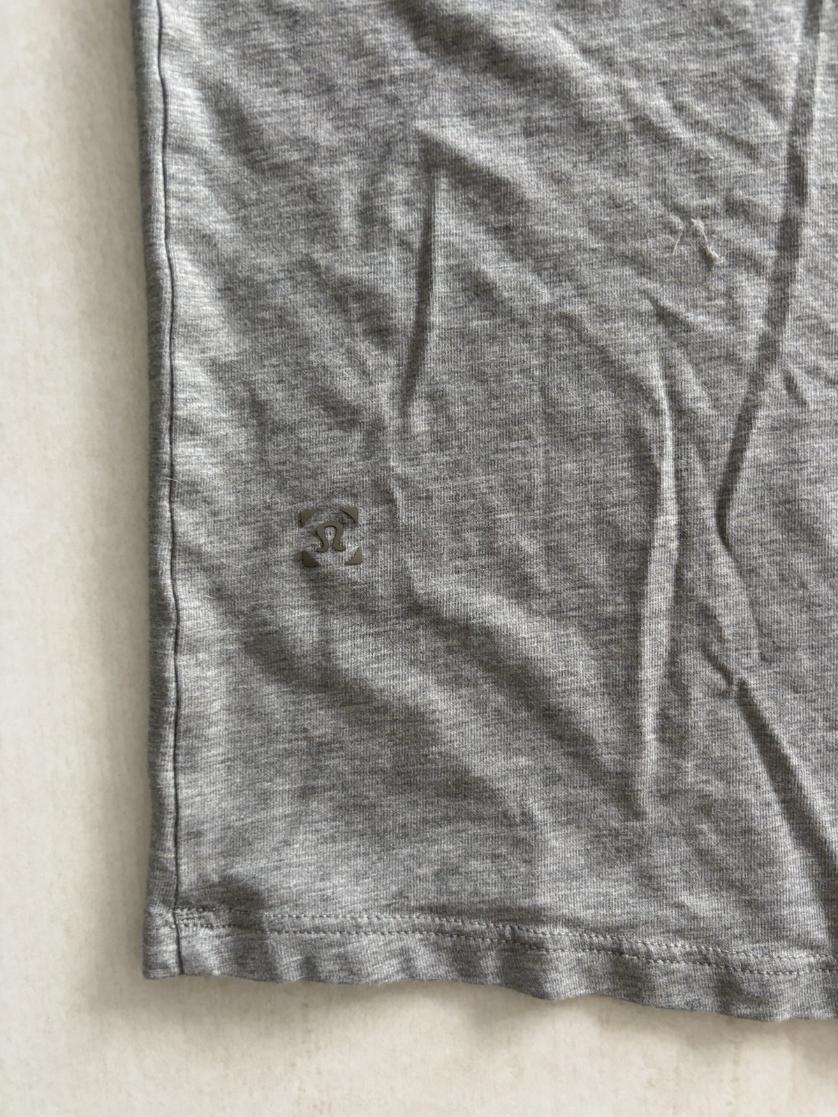 Lululemon Men's Medium Charcoal Gray Basic Henley… - image 7