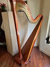 HARP Lyon & Healy model 30 Concert Grand, Walnut,+L&H shipping crate PRICE-22K$ 
