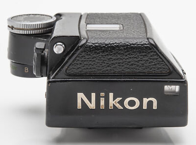 Nikon DP-1 Prismensucher Sucheraufsatz Photomic Sucher Nikon DP-1 Prismensucher Sucheraufsatz Photomic Sucher