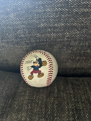 Rare Vintage Walt Disney World Mickey Mouse Baseball Disney