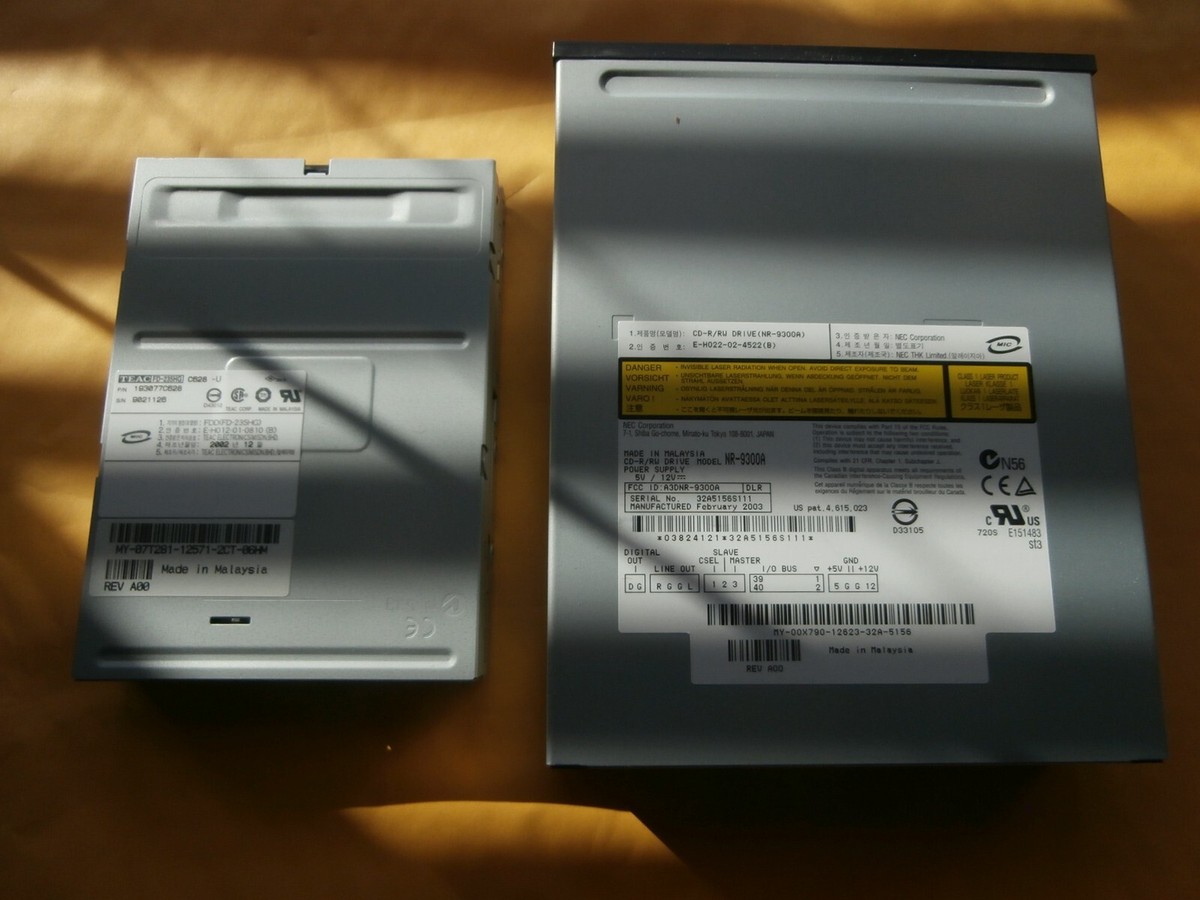 Recca デモCD CD-R RW Drive Model NR-9300A/ Teac FD-235HG (Lot of 2) | eBay