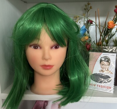 Deifor Short Straight Green Bob Wig with Bangs Heat Resistant Synthetic Hair Wig