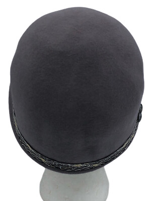 BNWT Badgley Mischka Women\'s Black Wool Blend Beanie/Chook/Tuque/Hat w/Crystals Badgley Mischka | Accessories | Bnwt Badgley Mischka Womens  main image 4