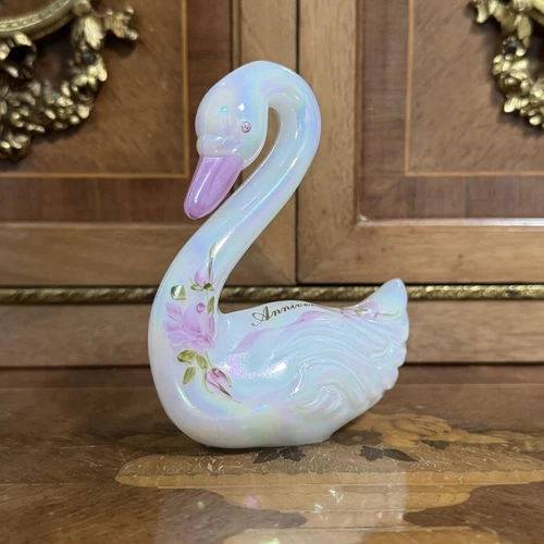 Vintage Pearlescent FENTON SWAN-HAPPY ANNIVERSARY-HAND PAINTED BY M.LEMON-EXC.